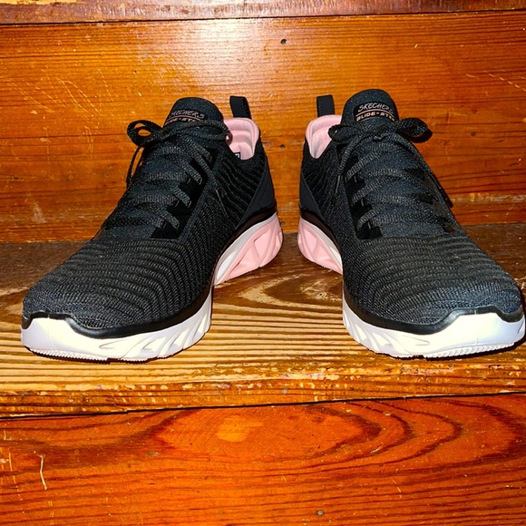 Skechers Shoes - Skechers glide step